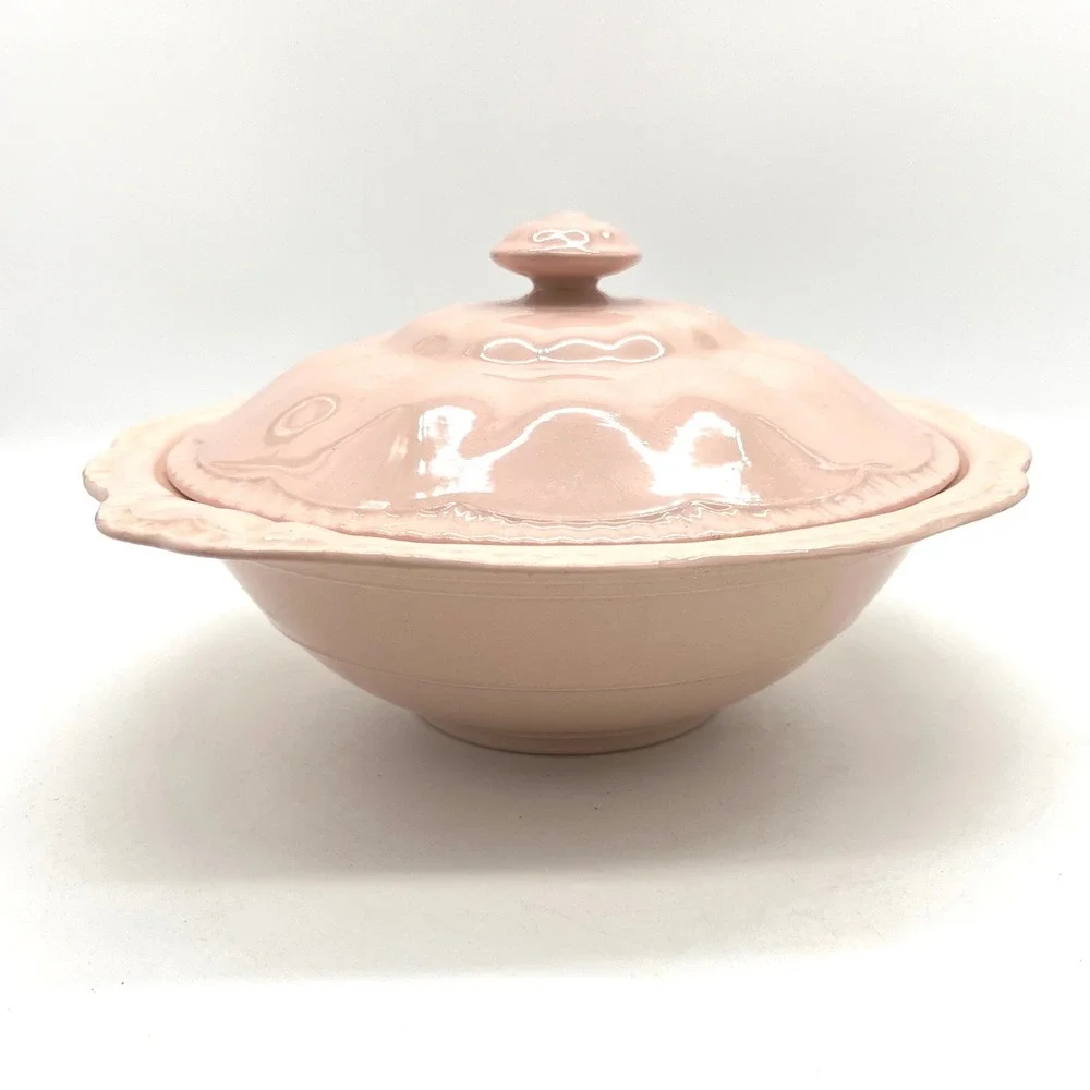 Vintage J&G Meakin SOL Rosa Pink Lidded Tureen Scalloped Serving‎ Bowl England